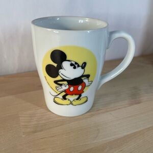 Vintage 1970’s Disney Mickey Mouse Yellow and White Mug